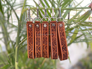 Clip de llave de cuero con herramientas Llavero de cuero occidental Muñequera Llavero personalizado Vaquera Llave de coche Muñequera Correa de llave Llavero de muñeca - Product Image 4