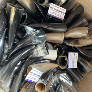 Par de Cuernos de Longhorn Pulidos para Decoración de Pared, Diseño Art Deco Ecológico, Grandes de 10 y 18 Pulgadas, para Bodas, Cumpleaños, Aniversarios, Año Nuevo - Product Image 1