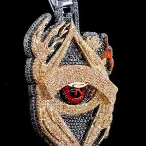 Collar con Colgante de Ojo Turco en Oro y Negro con Micro Pavé de Moissanita, Joyería Hip Hop para Unisex - Product Image 1