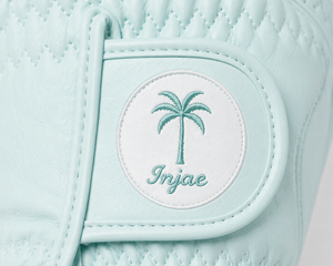 Gant de golf en cuir bleu menthe personnalisé, respirant, perforé, pour femmes et hommes, en cuir de cabretta souple, fabricant OEM/ODM - Product Image 3