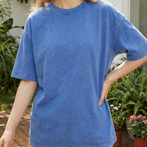 Débardeur personnalisé sexy pour femme, col rond, coupe ajustée, grammage lourd, effet vieilli, style streetwear Y2K, 100% coton écologique - Product Image 3