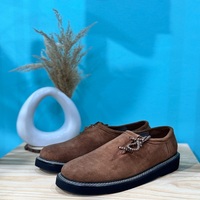 Chaussures en daim de chèvre en gros, cuir véritable et semelle en caoutchouc, durables, confortables et souples