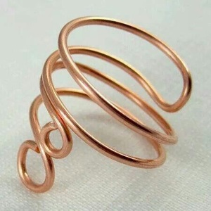 Anillo de Cobre Orgánico Texturizado de Múltiples Hilos – Banda de Moda Artesanal de Tendencia - Product Image 1