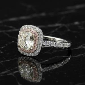 Anillo de compromiso con diamante moissanita de corte cojín, anillo de doble halo con tallo dividido para mujer - Product Image 3