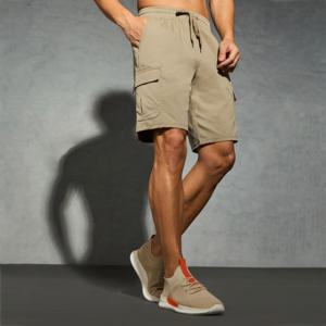 กางเกงขาสั้นคาร์โก้ผู้ชายสไตล์คลาสสิก หลายกระเป๋า สีพื้นลำลอง เหมาะสำหรับใส่ทำงานในฤดูร้อน ทรงหลวมสบาย - Product Image 3