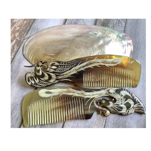 Peigne à cheveux en corne naturelle fait à la main, anti-frisottis, pour cheveux épais, bouclés et raides - Product Image 5