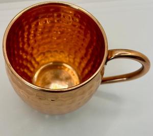 Mug à bière artisanal en cuivre texturé, tasse à boisson métallique, vaisselle rustique, mug de service de table, fournitures hôtelières, exportation - Product Image 3