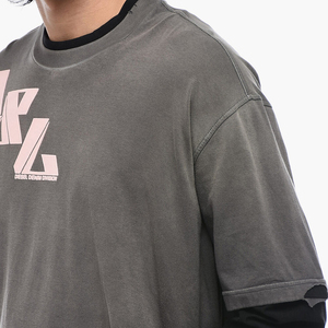เสื้อยืดพิมพ์ลายกราฟิกแขนสองชั้นแบบสวมใส่สบาย แห้งเร็ว ทรงหลวม แฟชั่นทันสมัยสำหรับผู้ชาย - Product Image 6
