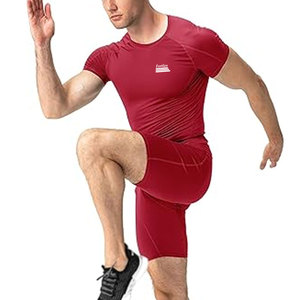 T-shirts de compression slim fit de qualité supérieure pour hommes, respirants et à séchage rapide, fabriqués au Pakistan - Product Image 6