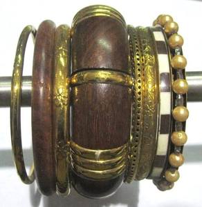 Vintage Wooden Bangle Set Gold Plated Copper Alloy <b>Bracelets</b> Women's Fashion Jewelry Imitation Pearl <b>Beads</b> Round Cuff Style - Product Image 1