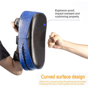 แผ่นรองต่อยมวยไทยคุณภาพสูง ออกแบบตามสั่ง หนัง PU ทนทาน พร้อมดีไซน์ที่สะดวกสบาย และบรรจุภัณฑ์กล่องแบบใหม่ - Product Image 3