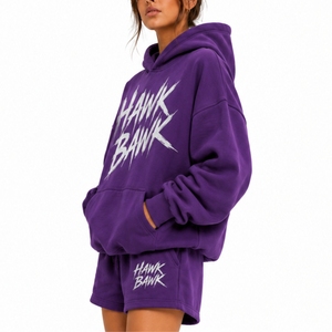 Ensemble de shorts personnalisés deux pièces, vêtements de sport, longueur au-dessus du genou, en molleton, tenue décontractée pour femmes, ensemble sweat à capuche et shorts, tenue décontractée - Product Image 3