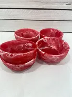 Handgemaakte, gepolijste hars schaal voor het serveren van salades, decoratief servies voor keuken, eetkamer en feestjes.