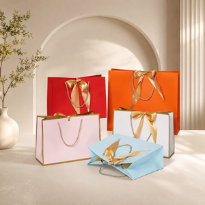 Bolsas de Compras de Papel de Color de Lujo con Logotipo Personalizado, Lazo de Cinta Dorada y Asas de Cuerda para Empaque de Regalos al por Mayor - Product Image 6