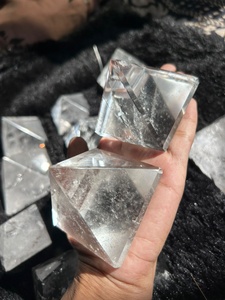 Pyramide en Cristal de Quartz Clair de Haute Qualité, Grille de Guérison, Correction Vastu, REIKI, Poli, Agate RAIS, Feng Shui - Product Image 6