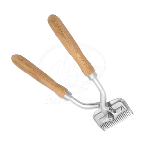 Cortadora de Pelo Manual para Caballos con Cuchillas de Acero, Ejes Cromados y Mangos de Madera, Herramienta de Aseo para Caballos de 11 Pulgadas - Product Image 4