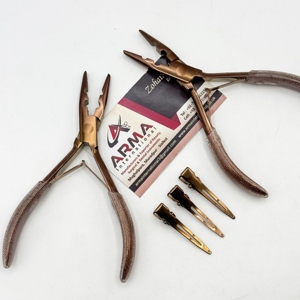 Alicates para Extensiones de Cabello en Oro Rosa Plasma, con 2 Orificios para Abertura de Cuentas, de Acero Inoxidable de Grado Quirúrgico, con Logotipo - Product Image 5
