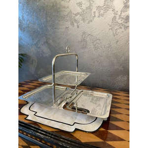 ที่วางเค้กโลหะสีเงิน2ชั้นสำหรับตกแต่งงานปาร์ตี้ครบรอบการหมั้น - Product Image 5