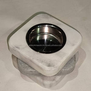 Porte-encens Bakhoor artisanal en bois, motif carré, nouveau design, fabriqué à la main par des artisans indiens - Product Image 2