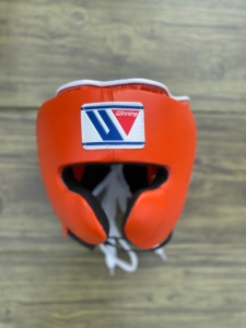 Protector de Cabeza de Boxeo de Alta Calidad, Negro y Rojo, de Cuero Vacuno, Ajustable, Unisex, para Adultos, de Secado Rápido, Transpirable y Duradero - Product Image 2