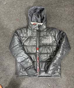 Chaqueta Acolchada con Capucha Personalizada al por Mayor para Hombre, Chaqueta de Invierno con Parche de Chenilla, Chaqueta Acolchada Unisex para Hombre - Product Image 3