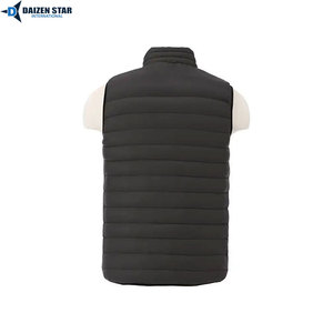 เสื้อกั๊กผู้ชายสำหรับฤดูหนาว ผ้าขนสัตว์ สไตล์สตรีทแวร์ ทรงพัฟเฟอร์ ซิปแบบตั้ง ปิดด้วยซิป ลายเรียบ ป้องกันรังสียูวี เป็นมิตรกับสิ่งแวดล้อม กันลม ผลิตจากโพลีเอสเตอร์ 100% - Product Image 2