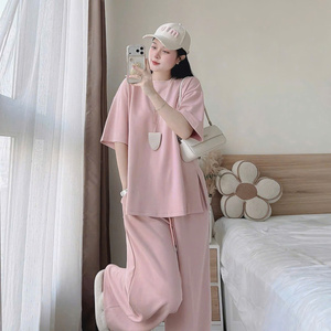 ชุดเซ็ตสองชิ้นสำหรับฤดูร้อน สไตล์ลำลอง ทรงเข้ารูปสำหรับผู้หญิง แขนสั้น ผ้าฝ้ายเนื้อนุ่ม ใส่สบาย เป็นมิตรต่อสิ่งแวดล้อม ซักได้ ตกแต่งแบบเรียบง่าย - Product Image 3