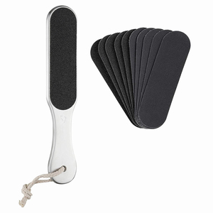 Râpe à pieds double face, instrument de beauté pour les soins des pieds et la pédicure - Product Image 3