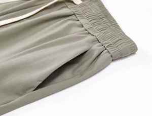 Pantalones Cortos Deportivos para Mujer, Ligeros, Elásticos, Ropa Deportiva, Corte Regular, Color Sólido - Product Image 3