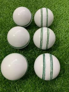 Premium Grade White Leather Confirming To Mcc Regulations Top Quality 5 1/2 Oz Cricket <b>Ball</b> 50 Overs Hot Sale Leather Hard <b>Ball</b> - Product Image 5