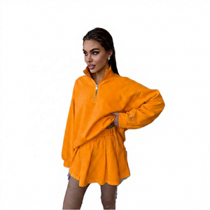 Ensemble short et sweat à capuche demi-zippé beige 100 % coton pour femme – Nouveau design OEM, motif uni, style streetwear et jogging - Product Image 2