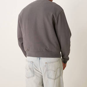 Sudadera Oversize con Cuello Redondo y Hombros Caídos, Sudadera Negra Unisex de Forro Polar con Cuello Redondo - Product Image 3