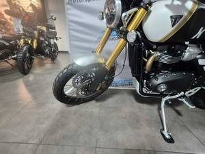 NOUVEAU MOTO ROUTIÈRE RAPIDE TRIUMPH <span class=keywords><strong>SCRAMBLER</strong></span> <span class=keywords><strong>1200</strong></span> <span class=keywords><strong>XE</strong></span> 2026 - Product Image 4