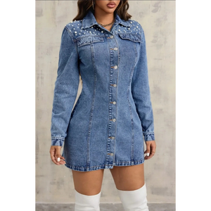 แจ็คเก็ตยีนส์ประดับมุก หรือที่เรียกว่าแจ็คเก็ตยีนส์ปักมุก หรือแจ็คเก็ตทรัคเกอร์ประดับมุก - Product Image 1