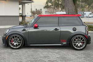 Mini Cooper John Cooper Works Hardtop 2012 - Product Image 2