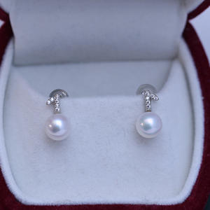 Freshwater 7-8mm White Round Strong Light Almost Flawless <b>Pearls</b> S925 <b>Silver</b> Bow <b>Earrings</b> for Women - Product Image 4