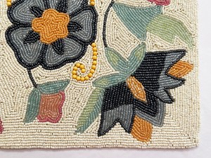 Sets de table décoratifs faits main avec perles et broderies complexes pour une décoration élégante de salle à manger, de fête, de mariage et d'événements - Product Image 3