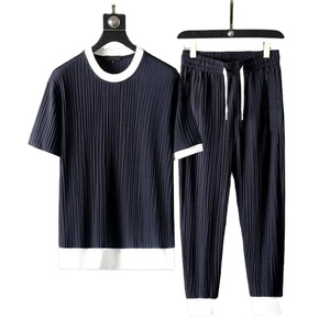 2024เสื้อยืดผู้ชายสีพื้นแบบเรียบง่ายใหม่ฤดูร้อนชุดเซ็ตกางเกงยาวถึงข้อเท้าทรงหลวมแขนสั้นระบายอากาศได้ยืดหยุ่น - Product Image 1