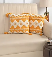 MORE Coussins et oreillers carrés en coton tufté brodés style bohème avec pompons pour la maison et l'hôtellerie