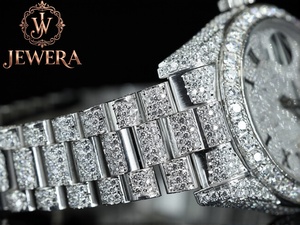 Luxury Men's Stainless Steel Analog Watch with Glass Dial Shiny Diamond Look Mechanical Auto Movement for Wedding Fashion Events - Product Image 3