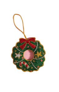 Llavero y accesorio para bolso con diseño de plátano, bordado con cuentas de colores amarillo y rosa, de la India. - Product Image 4