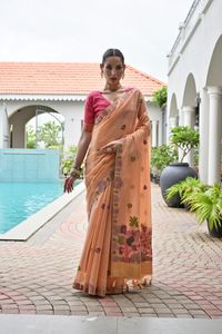 Sari en coton Chanderi doux avec bordure de pallu fleuri en tissage Resham, chemisier contrastant, séchage rapide, pour femmes, idéal pour les fêtes - Product Image 3