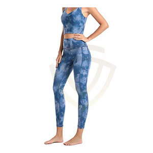 Créez vos propres leggings de yoga pour femmes, pour une tenue active, respirants et élastiques. - Product Image 6