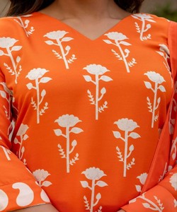 เสื้อผ้าฝ้ายผสมพิมพ์ลายดิจิทัล ดีไซน์ทันสมัย สวมใส่ได้ทุกวัน พร้อมผ้าคลุมไหล่ ราคาขายส่ง เสื้อผ้าชาติพันธุ์ สีส้ม ทอลาย ดีไซน์ล่าสุด - Product Image 4