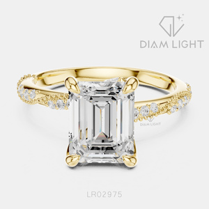 Bague de fiançailles en or blanc 14 carats avec diamant de laboratoire taille émeraude 2,56 carats, couleur F+, clarté VS+, certifiée IGI, idéale pour un cadeau - Product Image 3