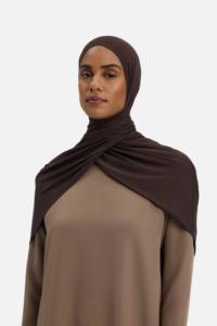 Dernier design de hijab en jersey liquide de qualité supérieure, uni, extensible, doux, long, pour femmes musulmanes, logo personnalisé, OEM, ODM, marque privée - Product Image 3