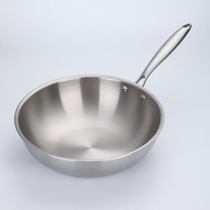 Wok Tradicional Asiático de Primera Calidad para Restaurantes, Hecho a Mano en Acero Inoxidable, Capacidad de 20L, con Mango de Madera, Apto para Lavavajillas - Product Image 2