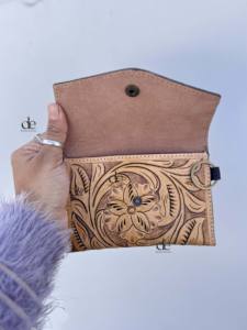 Cuir véritable usiné à la main sculpture élégant à la main porte-monnaie à la main usiné à la main sculpture portefeuille en cuir - Product Image 4