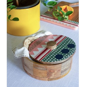 Boîte à chapati en bois sculptée à la main avec bouton de couvercle, idéale pour la maison, l'hôtel et les restaurants, à prix compétitifs - Product Image 5