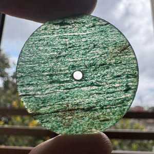 Disco de Reloj de Ágata Verde con Inclusiones Dendríticas de Ágata Musgosa, 1mm de Grosor, Redondo Suelto - Product Image 1